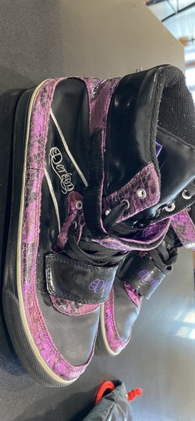 dereon boots